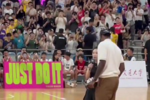 马健：詹姆斯中国行在流量排行榜上，绝对是独一档的存在