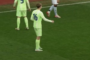 巴萨19岁中场新星马克斯集锦，弗里克希望他填补佩德里空缺